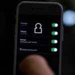 Phone privacy settings 2025